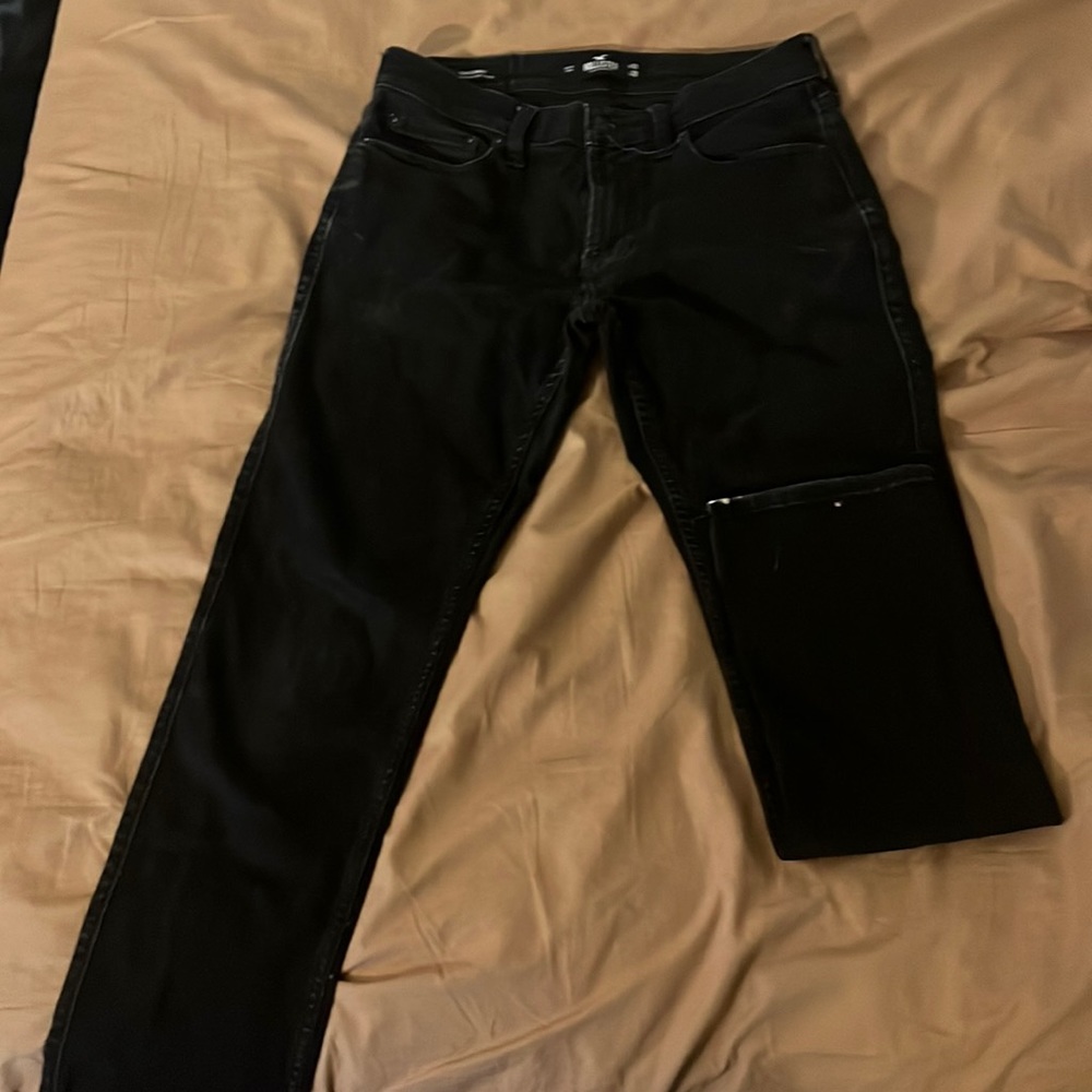 Hollister slim straight black jeans